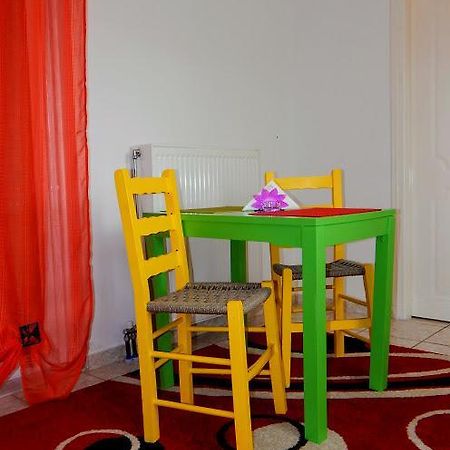 Small Country Apartment In טריפוליס מראה חיצוני תמונה