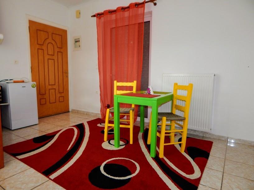 Small Country Apartment In טריפוליס מראה חיצוני תמונה